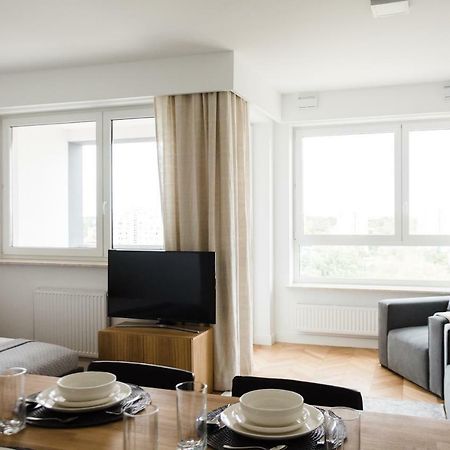 Luxlux Apartments Silver Dove ワルシャワ エクステリア 写真