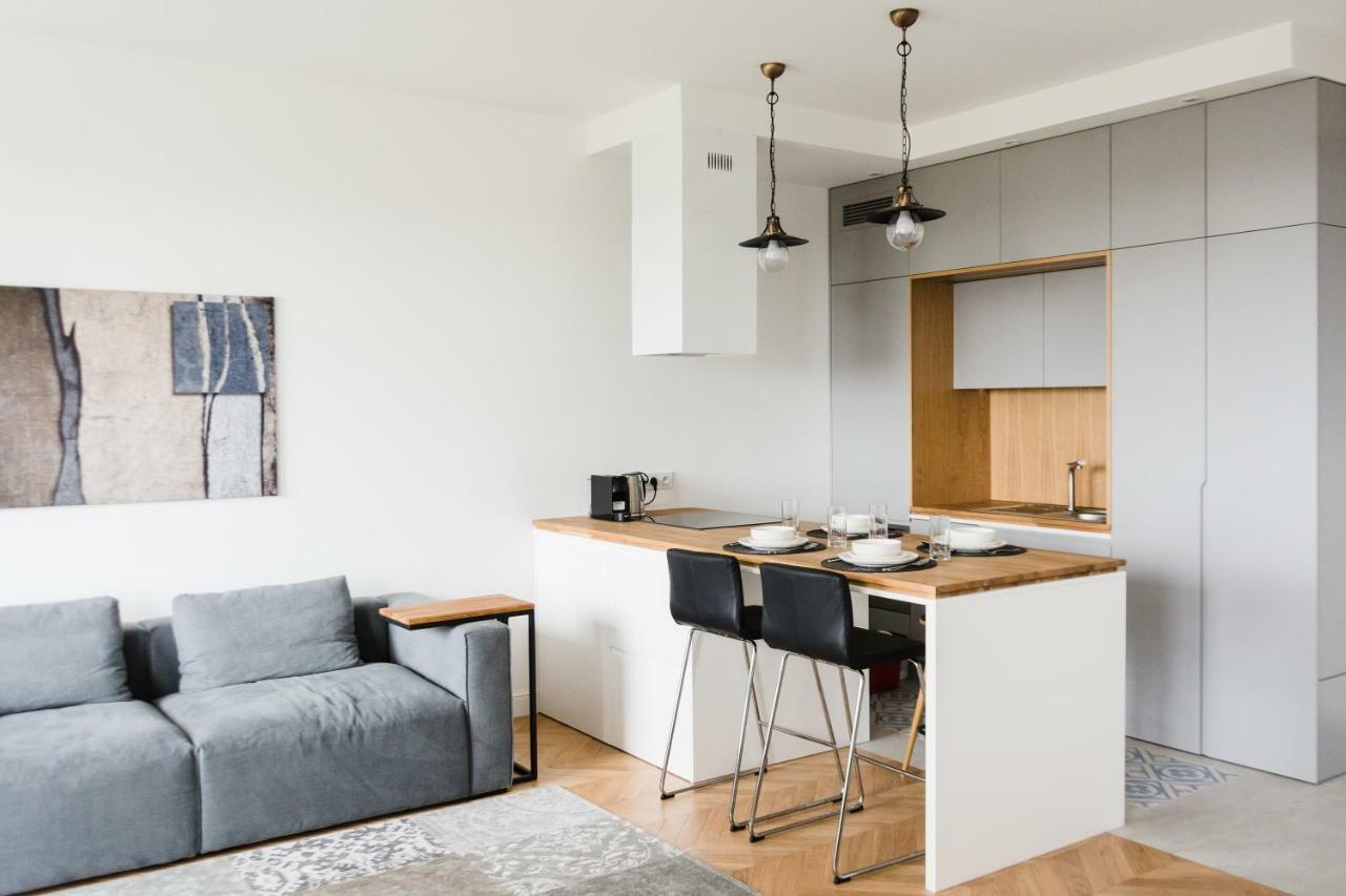 Luxlux Apartments Silver Dove ワルシャワ エクステリア 写真