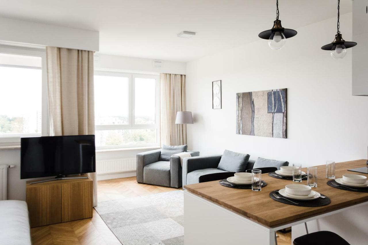 Luxlux Apartments Silver Dove ワルシャワ エクステリア 写真