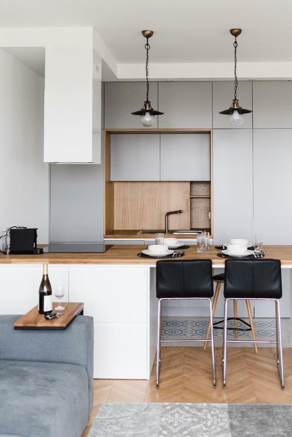 Luxlux Apartments Silver Dove ワルシャワ エクステリア 写真