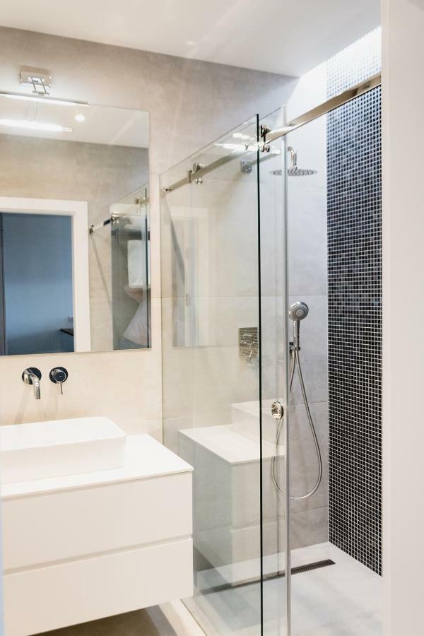 Luxlux Apartments Silver Dove ワルシャワ エクステリア 写真